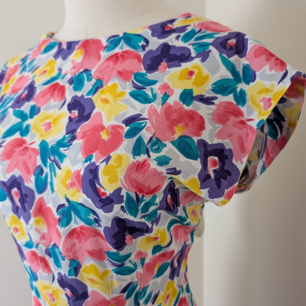 Vintage Floral Mini Dress Open Back Short Sleeve Dollman Fitted Tight Pencil - Picture 2 of 11